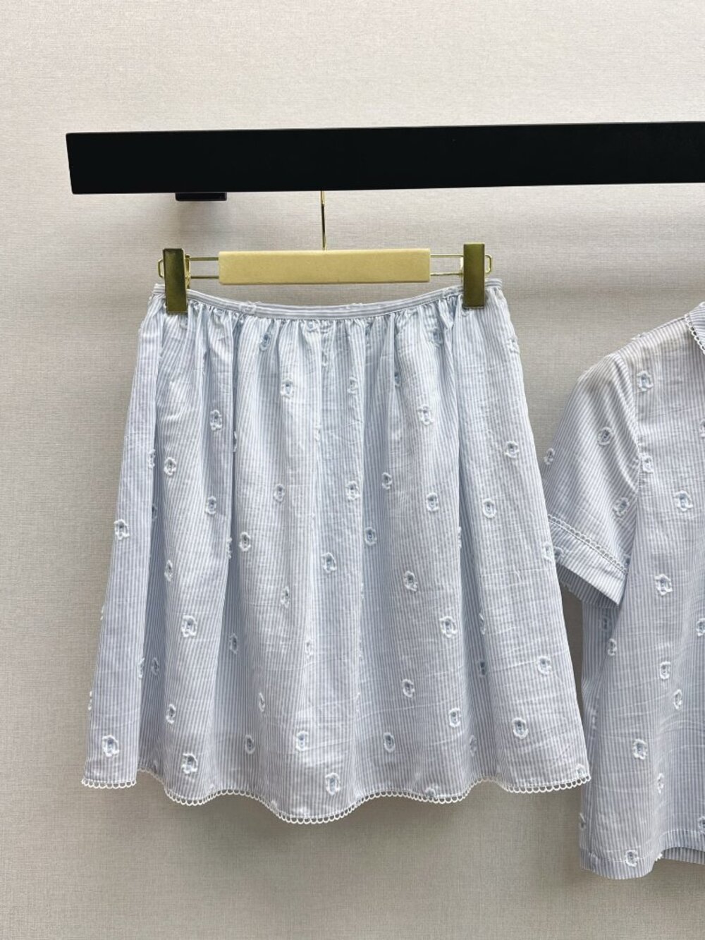 Miu Miu blue blouse short-sleeved short skirt set - Picture 6 of 8